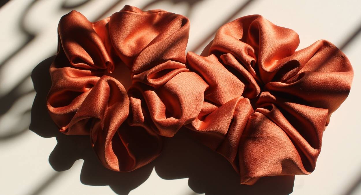 burnt orange scrunchie