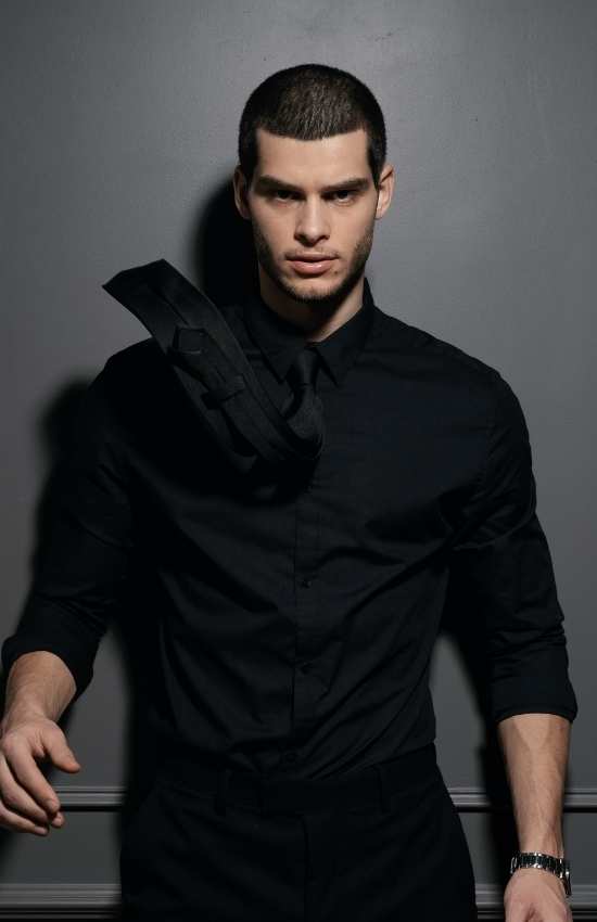 men in black shirt