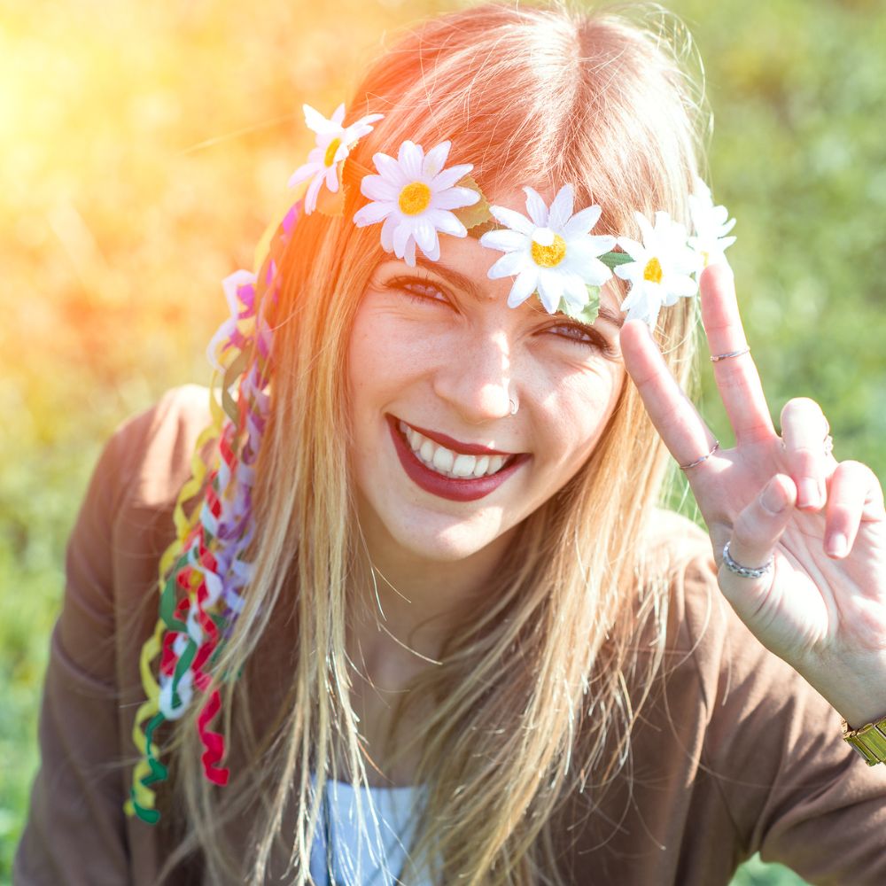 HIPPIE GIRL